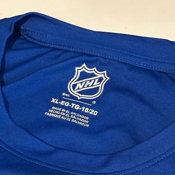 Tampa Bay Lightning NHL Shirt Youth XL (18/20) Blue Athletic NHL Long Sleeve - Picture 4 of 4